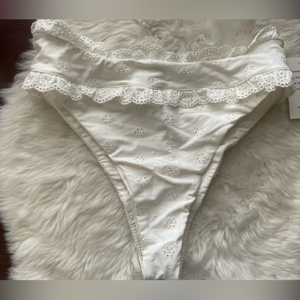 New! For Love And Lemons White Swim Bottoms